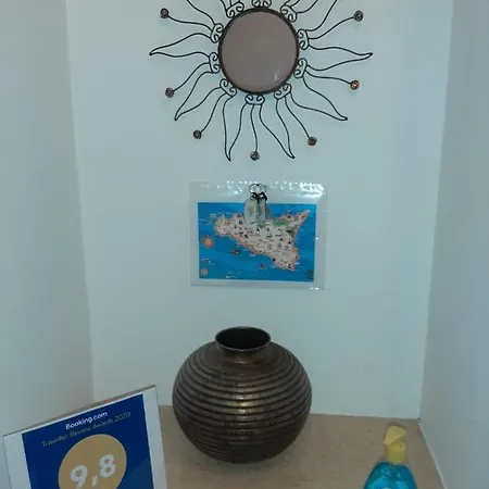 게스트하우스 A Due Passi.... 마제오