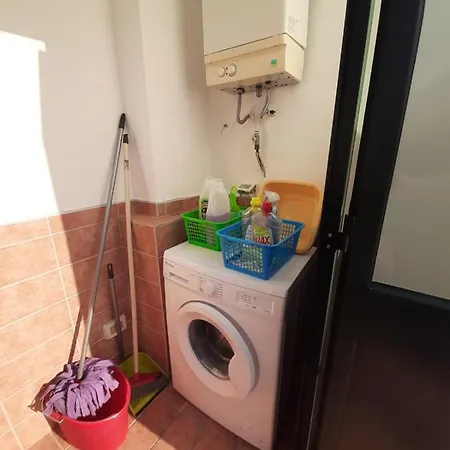 בית הארחה A Due Passi....