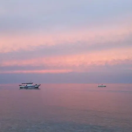 게스트하우스 A Due Passi.... 마제오